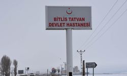 Bitlis'te zincirleme trafik kazası: 20 yaralı