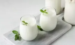 Ayran Kaç Kalori? Besin Değeri, Faydaları