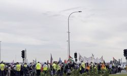 Avustralya'da binlerce kişi Filistin'e destek için yürüyüş yaptı