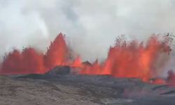 İzlanda'nın Reykjanes yarımadasında yeni volkanik patlama