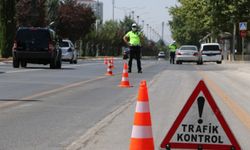 Kütahya'da trafik kazası: 2 ölü, 1 yaralı