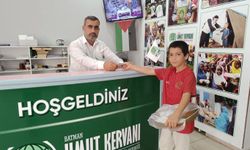 İhtiyacı olan parayı Gazze'ye gönderen çocuk takdir topladı