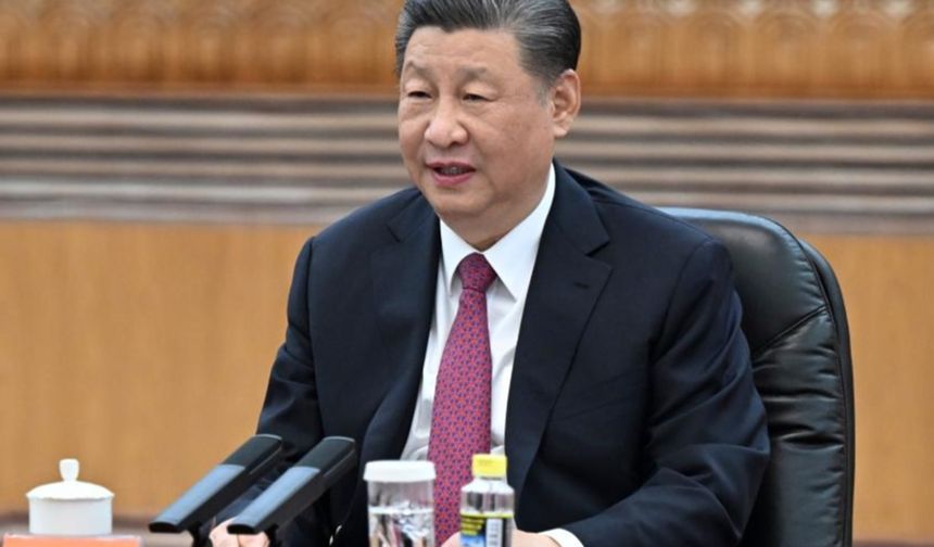 Çin Devlet Başkanı Xi, Fransa'da Macron'la bir araya gelecek